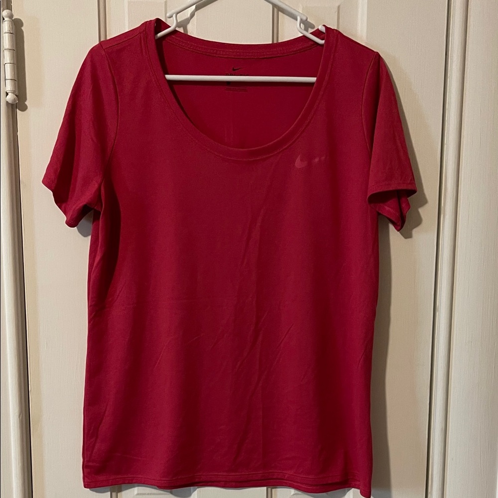 Nike Women's Short Sleeve Tee